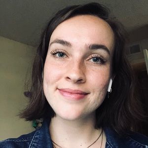 Meet your Posher, Madeline